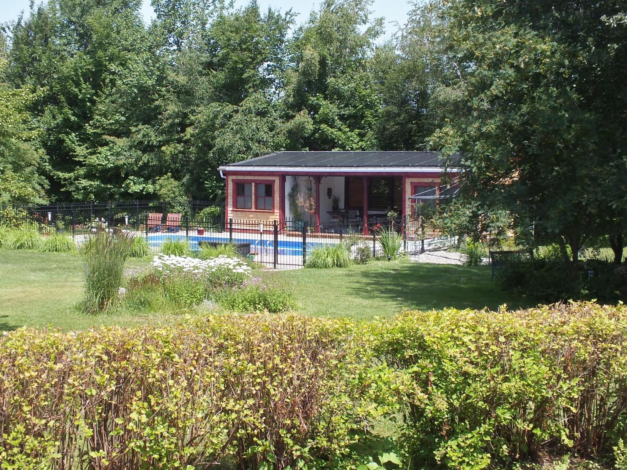 Auberge De Lotbiniere Bed & Breakfast Bagian luar foto
