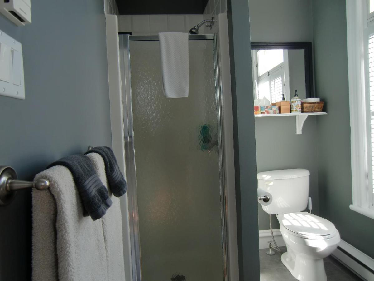 Auberge De Lotbiniere Bed & Breakfast Bagian luar foto